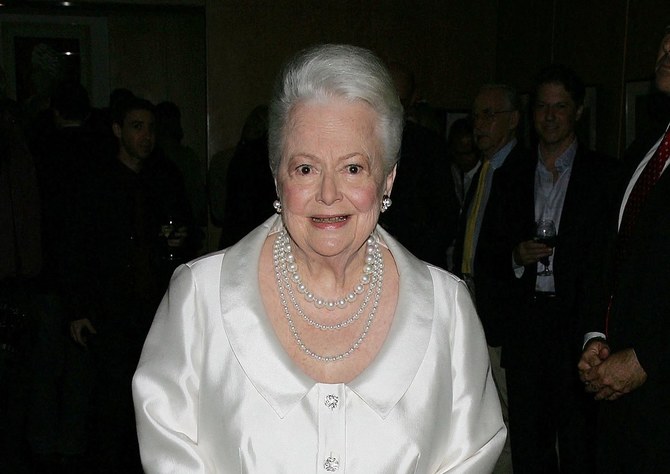 Cannes Flashback: Jury President Olivia de Havilland Was a Pioneer (In More Ways Than One)